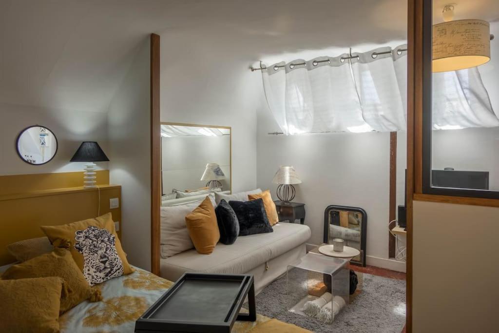 Apartmán Le Sainte Anne *Studio* Orléans Exteriér fotografie